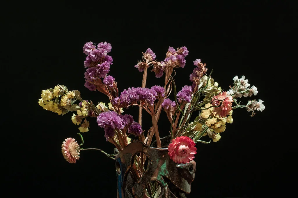 Kunstbloemen of droogbloemen: welk boeket past bij uw interieur