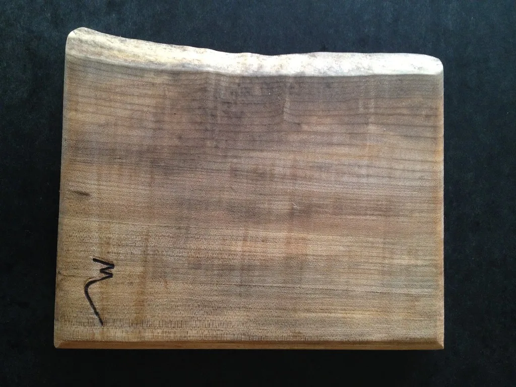 Serveerplank van hout kiezen: acacia, olijfhout of bamboe